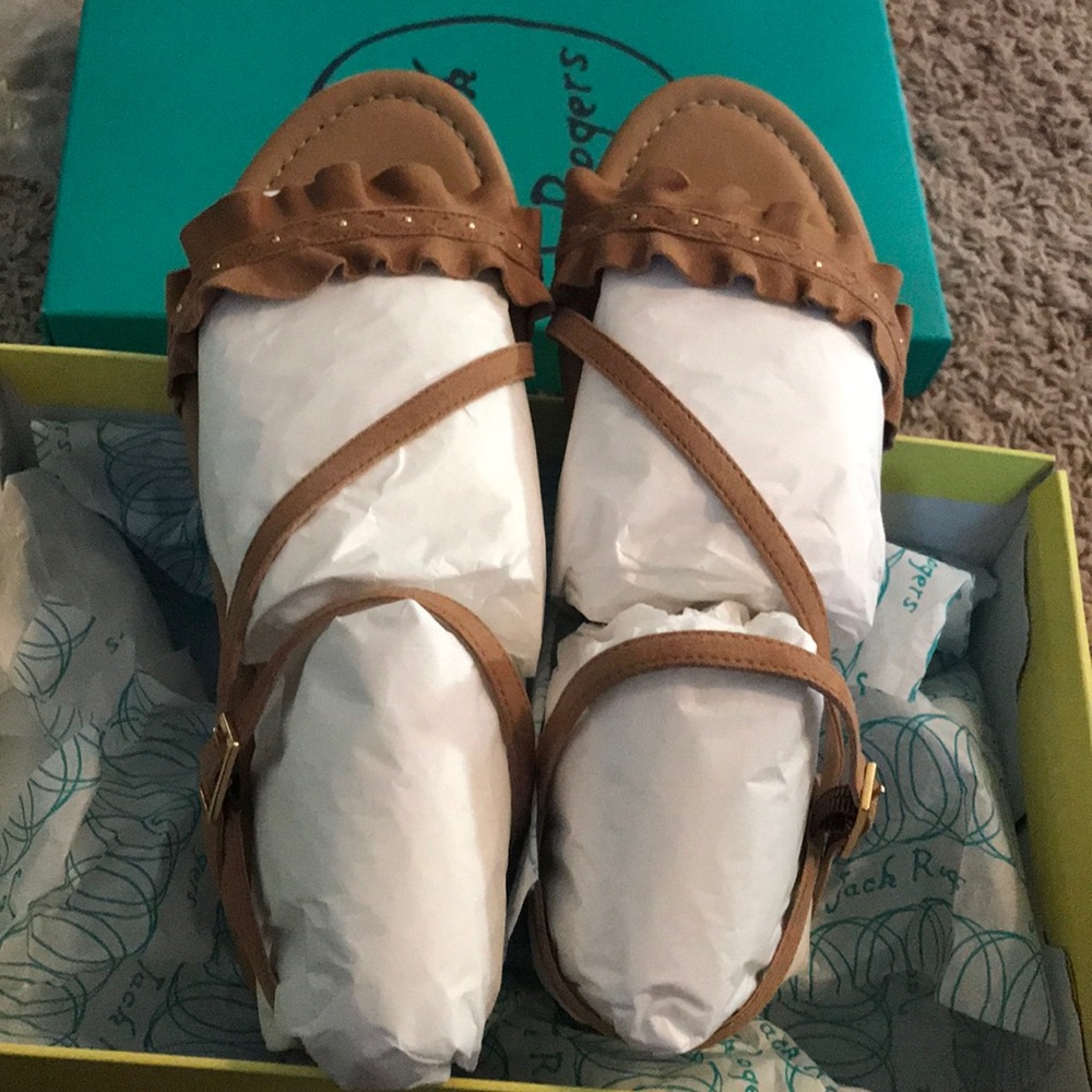 Jack Rogers - Picture 3 of 4